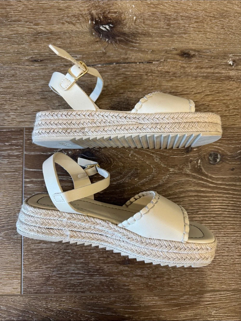 Zara Girls Sandal - size 1.5